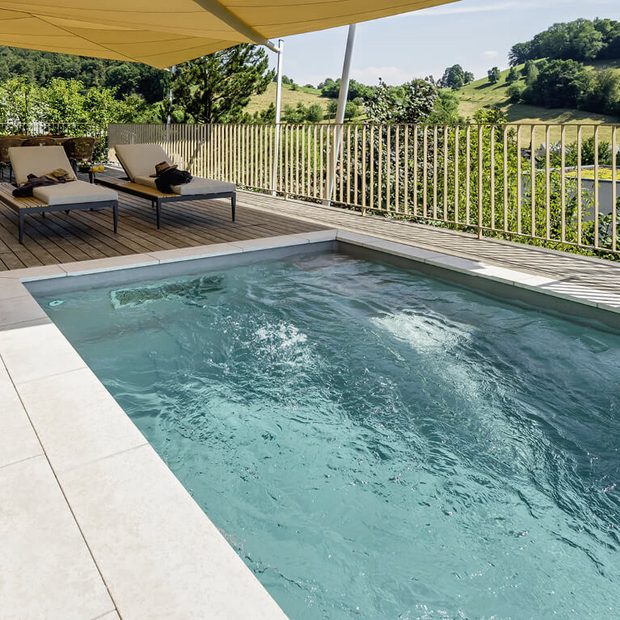 p4n-biominipool-terrasse-sonnensegel